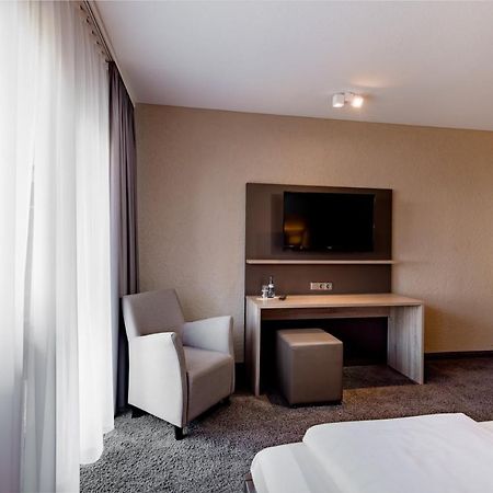 Donzdorf Hotel & Restaurant Becher מראה חיצוני תמונה